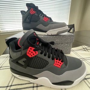 AIR JORDAN 4 RETRO MENS SIZE 9 DARK GREY/INFRARED 23-BLACK